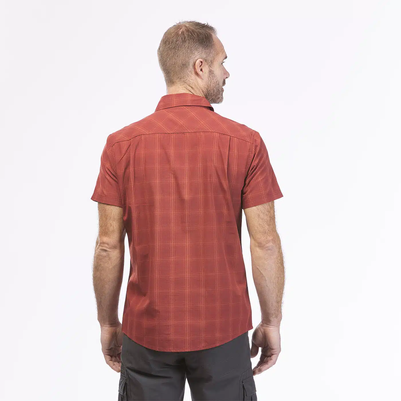 CAMISA CUADROS DE MONTAÑA Y TREKKING MANGA CORTA HOMBRE FORCLAZ TRAVEL 100 ROJO - Imagen 5