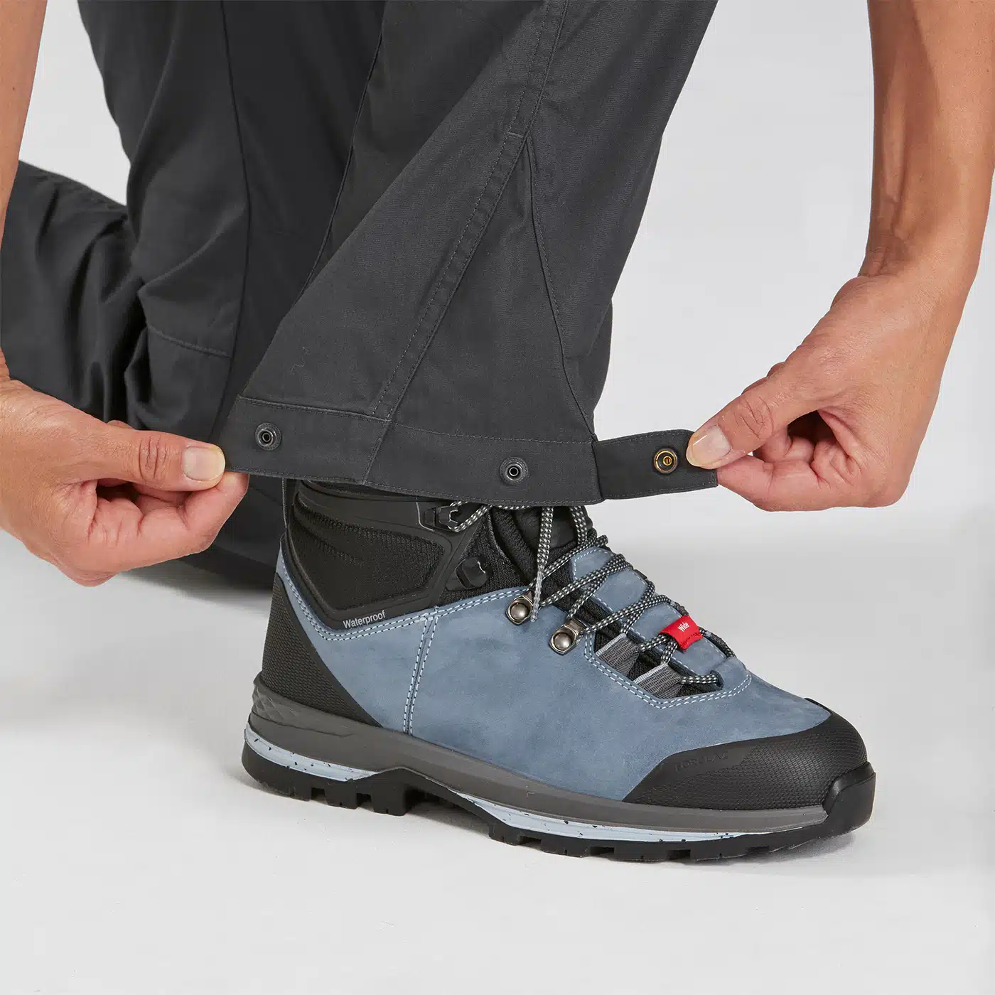 Pantalón de trekking Travel 100 Forclaz - Imagen 7