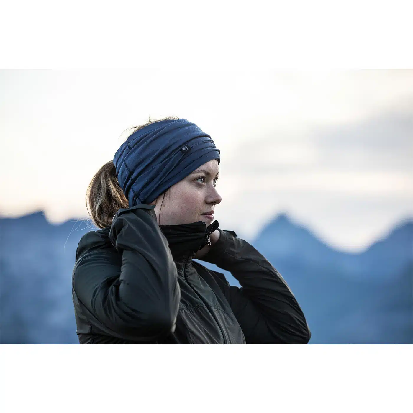 Bandana de montaña y trekking lana merino Adulto Forclaz Trek500 verde - Imagen 4