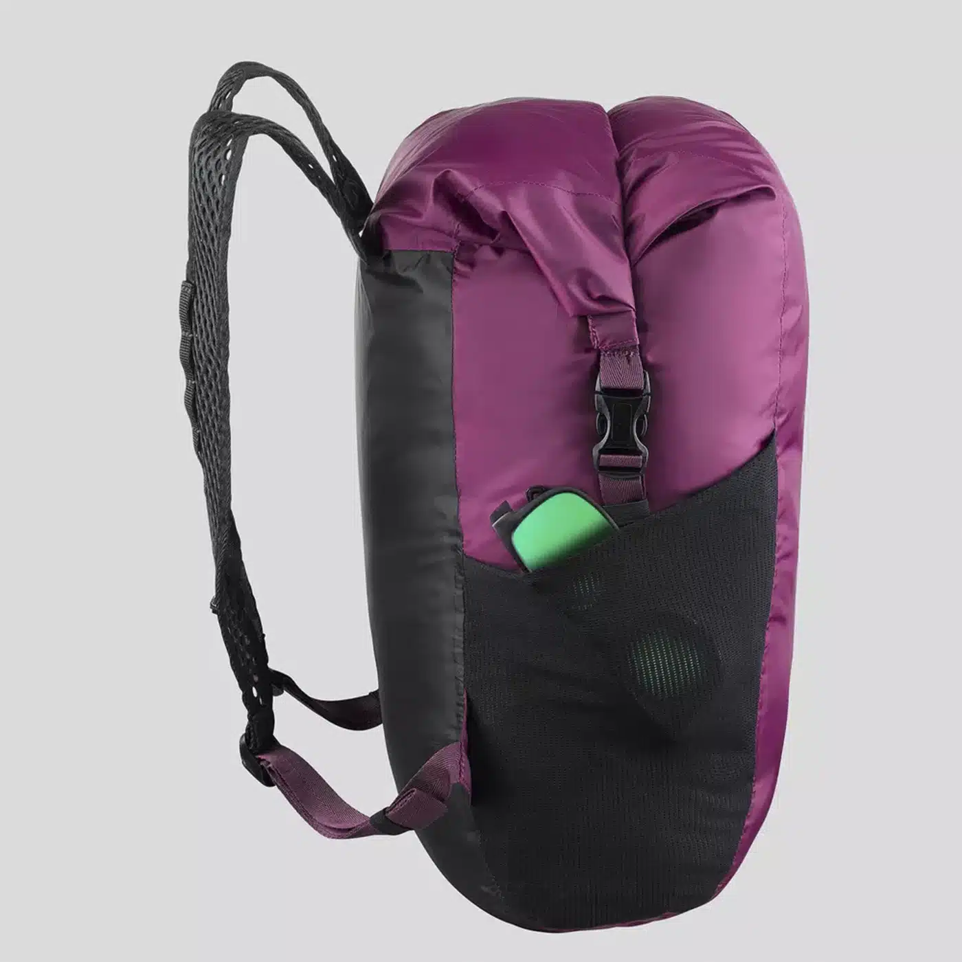 MOCHILA IMPERMEABLE 20L COMPACTA FORCLAZ 20L - Imagen 4