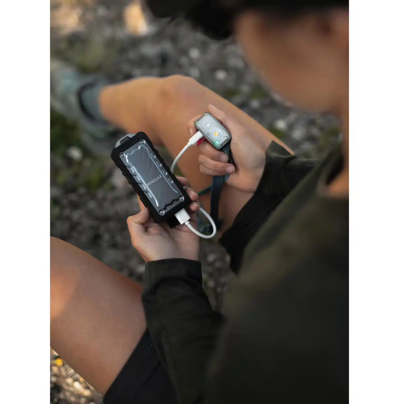 Linterna Frontal 100Lúm V500 Recargable USB Forclaz - Imagen 7