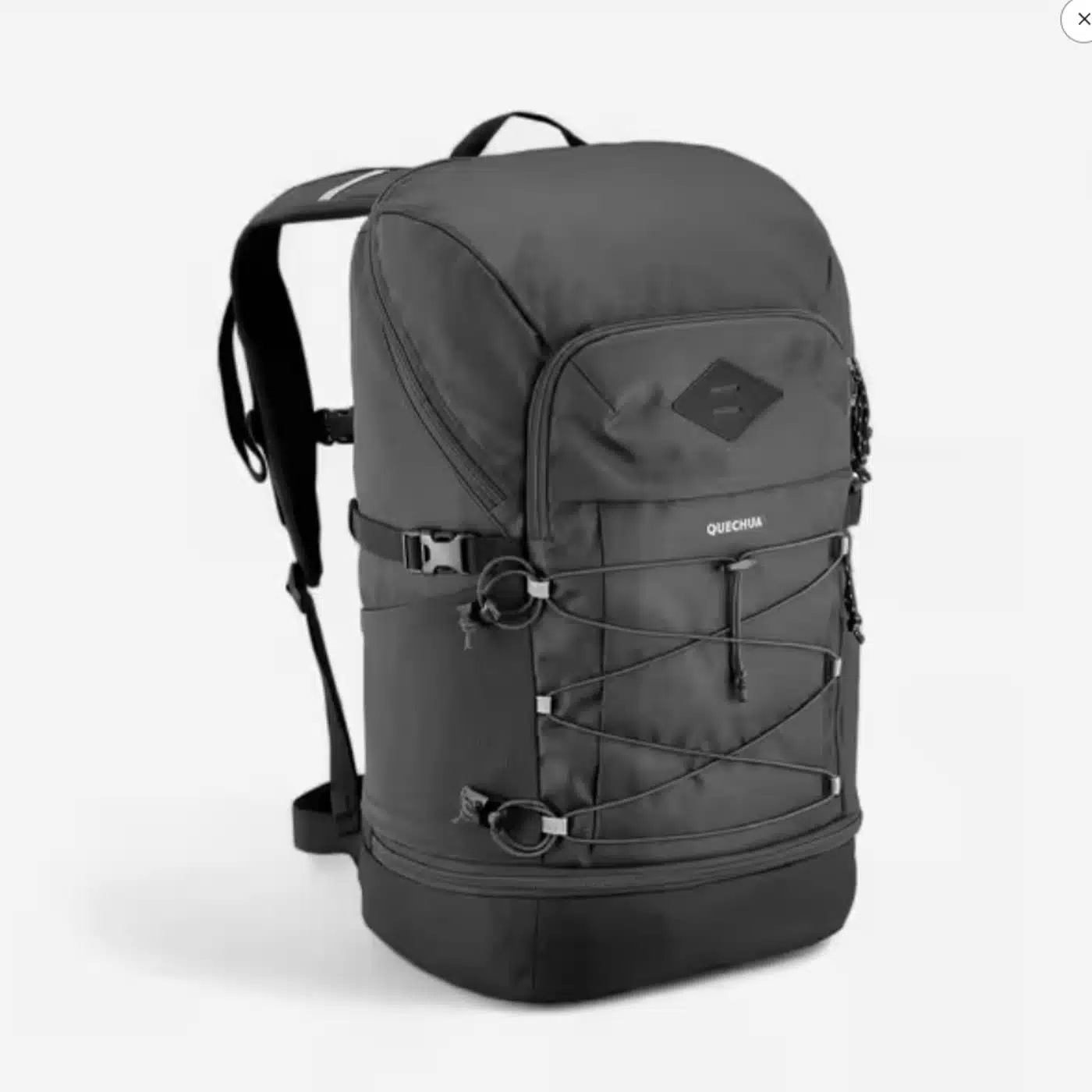 Mochila de montaña y trekking 30L Quechua NH500 negro ahumado Equipaje de mano