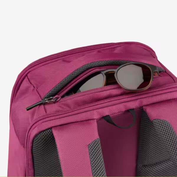 Mochila de montaña y senderismo 23L Quechua NH Escape 500 Morado Cereza. Equipaje de mano - Imagen 13